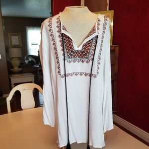 Daniel Rainn white with burnt orange